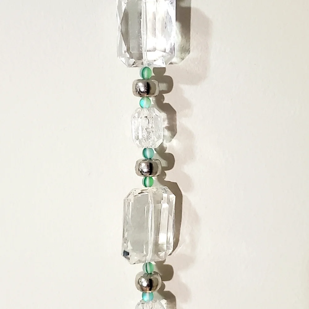 SUNCATCHER Green, One-of-a-Kind Handcrafted Opal Hanging Décor Tree Jewelry